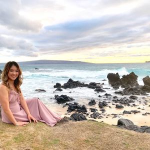 Meet your Posher, Emily